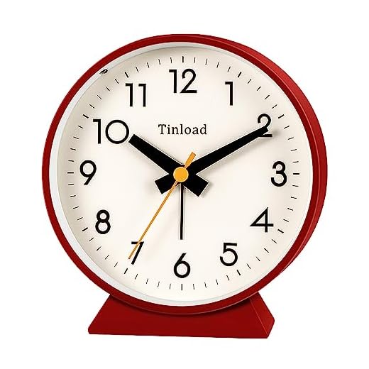 4.5" Battery Operated Antique Retro Analog Alarm Clock, Small Silent Bedside Desk Clock with Night Light, Battery Operated, Snooze, for Living Room, Bedroom, Bedside, Desk(red)