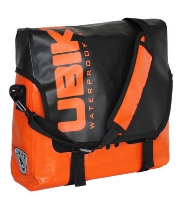 Sac besace étanche orange avec bandoulière confort anti-pluie