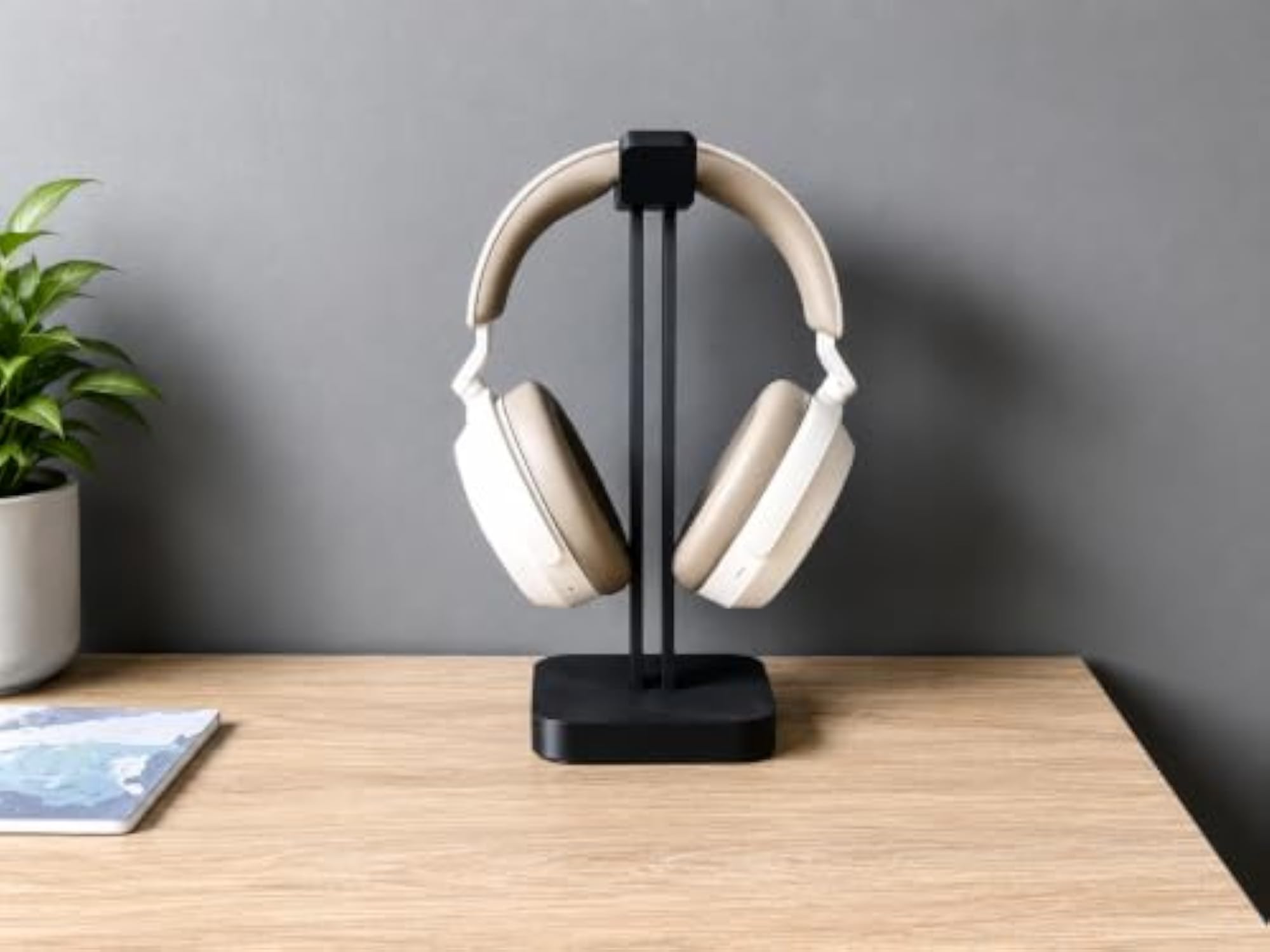 Universal Headphone Holder with Stable Base