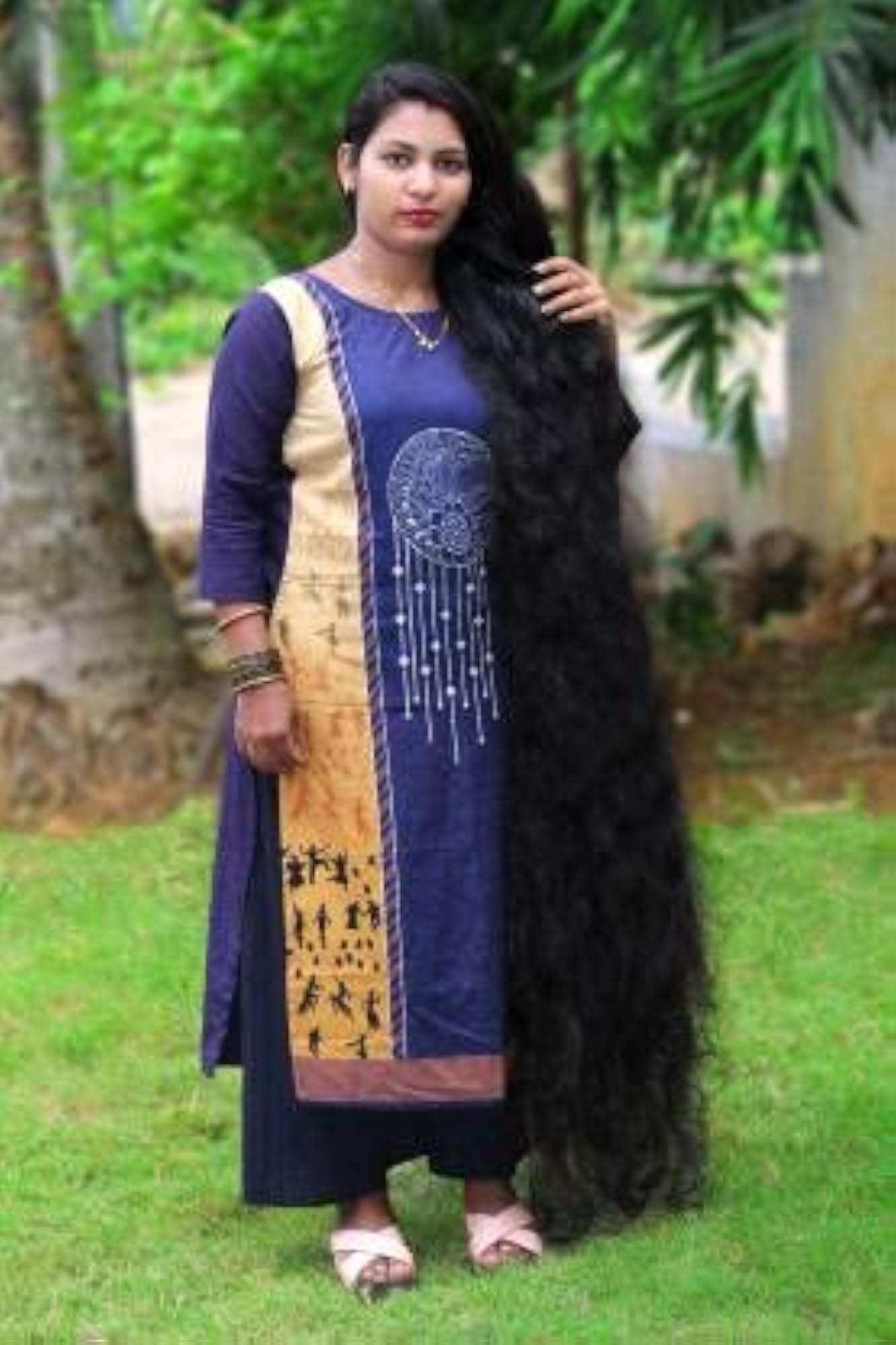 Adivasi Neelambari Herbal Hair Oil, Natural Product