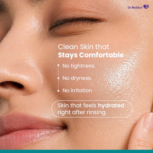 Image of Dr. Reddy's Venusia Hydrating Cleanser Syndet Bar | 100% soap-free, pH 5.5, Non-irritating, Hypoallergenic, PAMA-free | Enriched with Hydrating Glycerin, Shea Butter, Olive Oil, Avocado Oil & Jojoba Oil - 75g