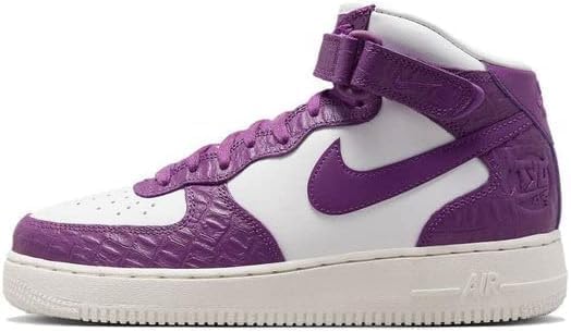NikeWomen's Air Force 1 '07 Mid Sneaker