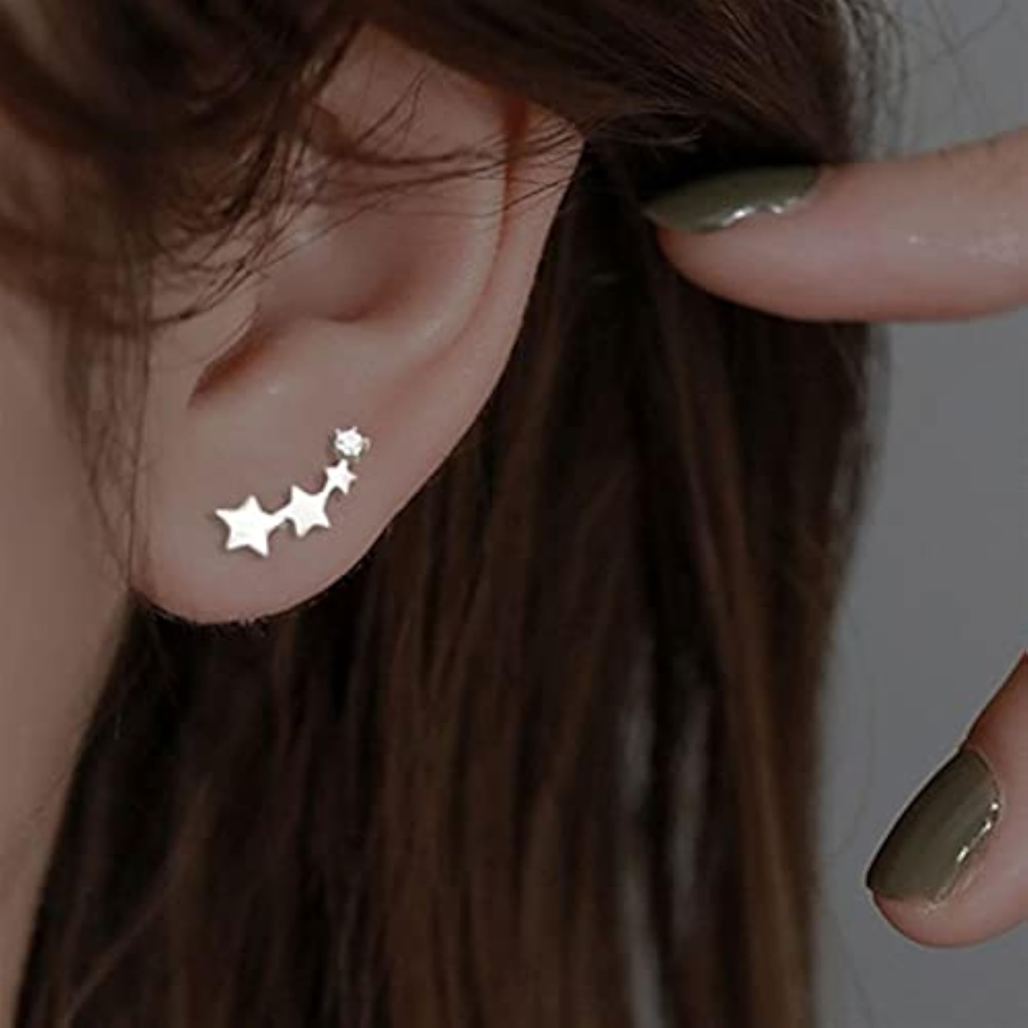 Women's Gold U-Shaped Curved Clip Earrings