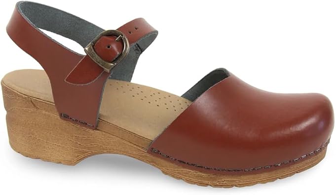 Sanita Womens Sansi Clog Brown Leather 41
