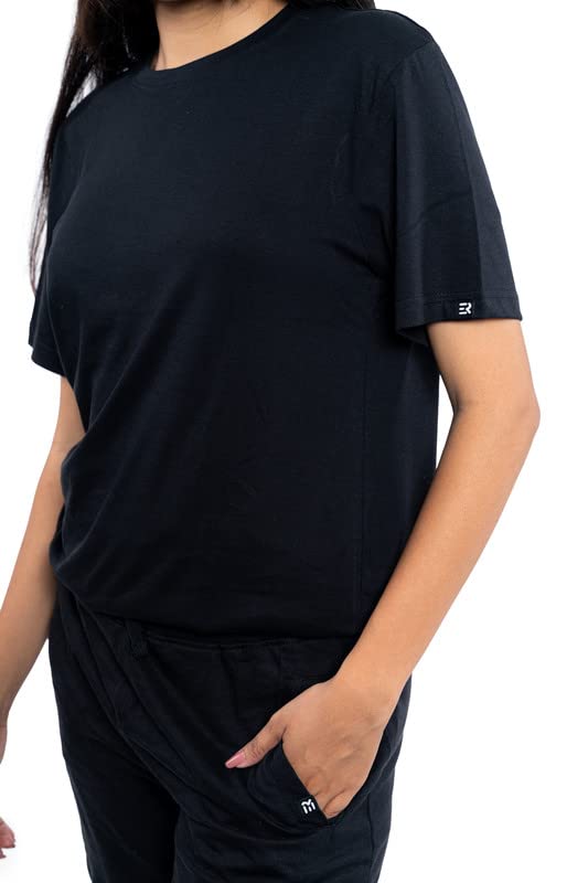 Image of EK RAG' Unisex Tie and dye & Solid Colours Half Sleeves Co - ords Set : Half Sleeve T-Shirt + Shorts Tie dye & Solid Colours For Men & Women