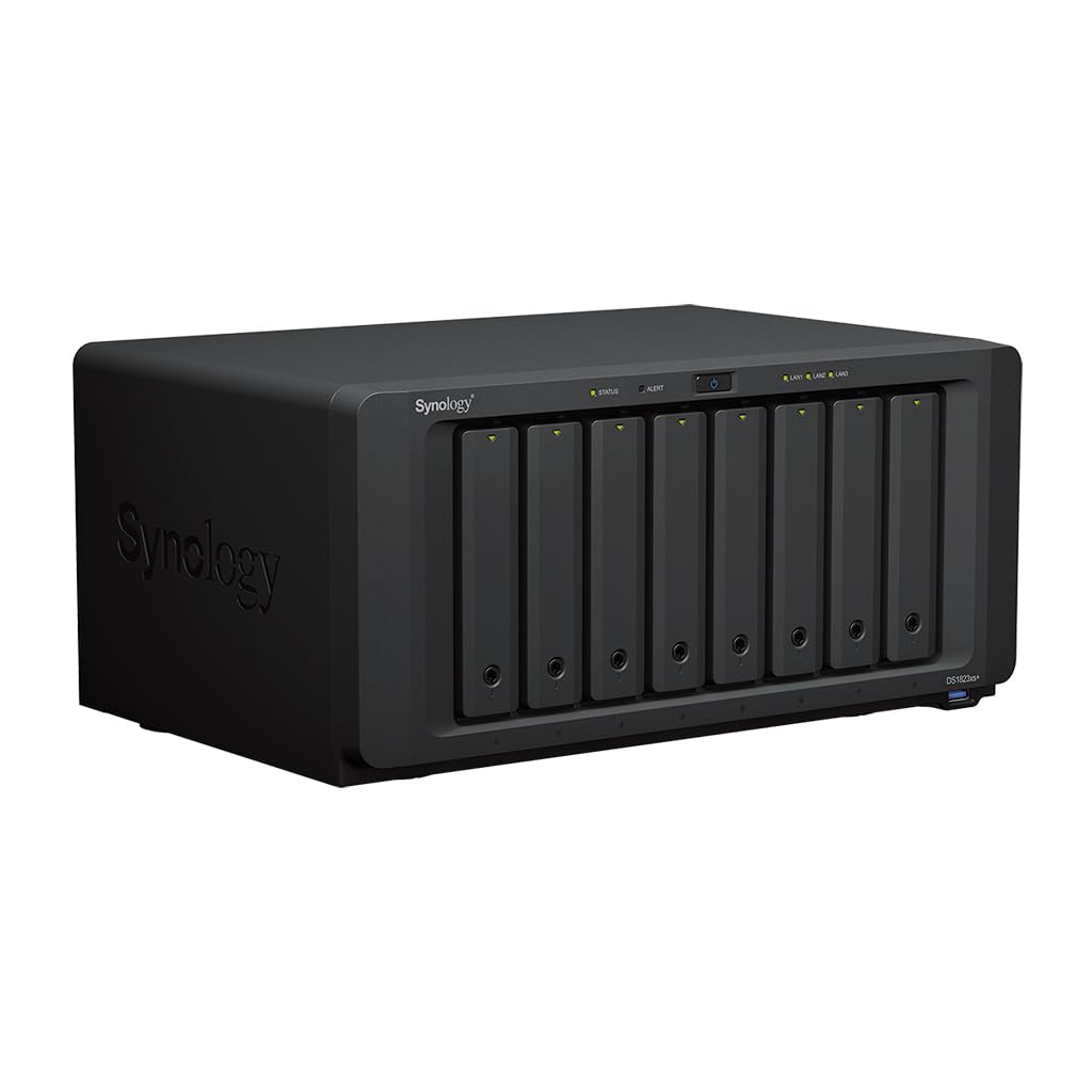 Synology DS1823xs+ Serveur NAS 8 baies 10GbE NVMe Ready (16 Go de RAM, 32 To de stockage) - 8 disques durs Synology NAS de 4 To de stockage de bureau haute performance AMD Ryzen V1780B