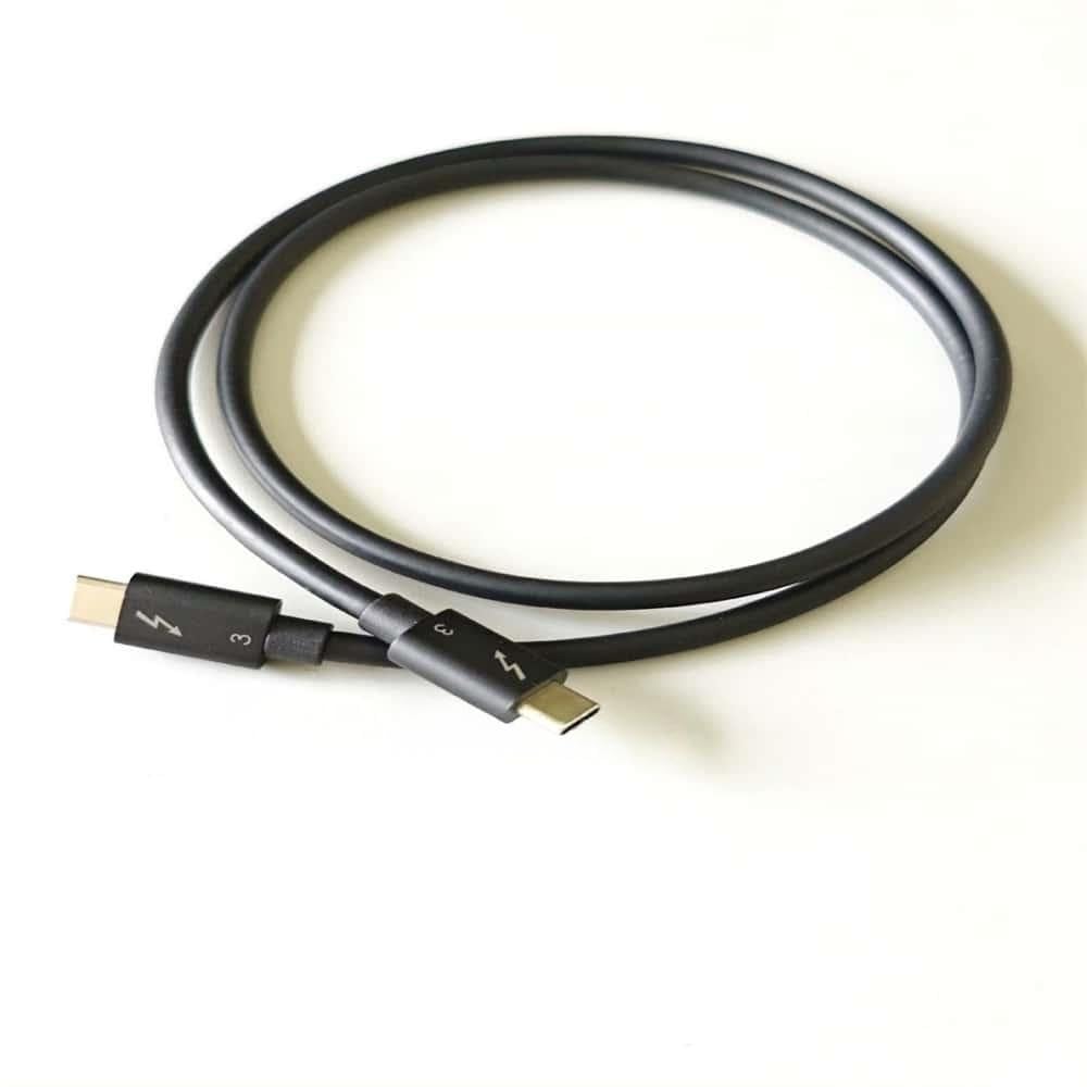 Este cable de datos está diseñado para estaciones de acoplamiento, soporta carga rápida de alta velocidad de 40 G y 100 W y también soporta conexión de video 5K.