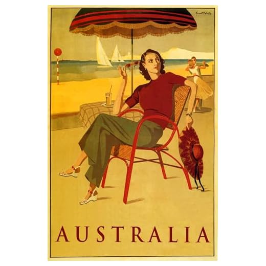 Vintage Beach Scene Canvas Print