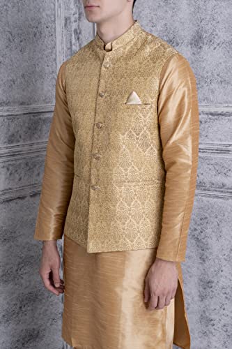 Image of Ethluxis Men's Silk Blend Kurta Set