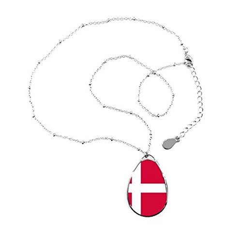 Collier Danemark motif drapeau d'Europe pour sublimer vos tenues de voyage