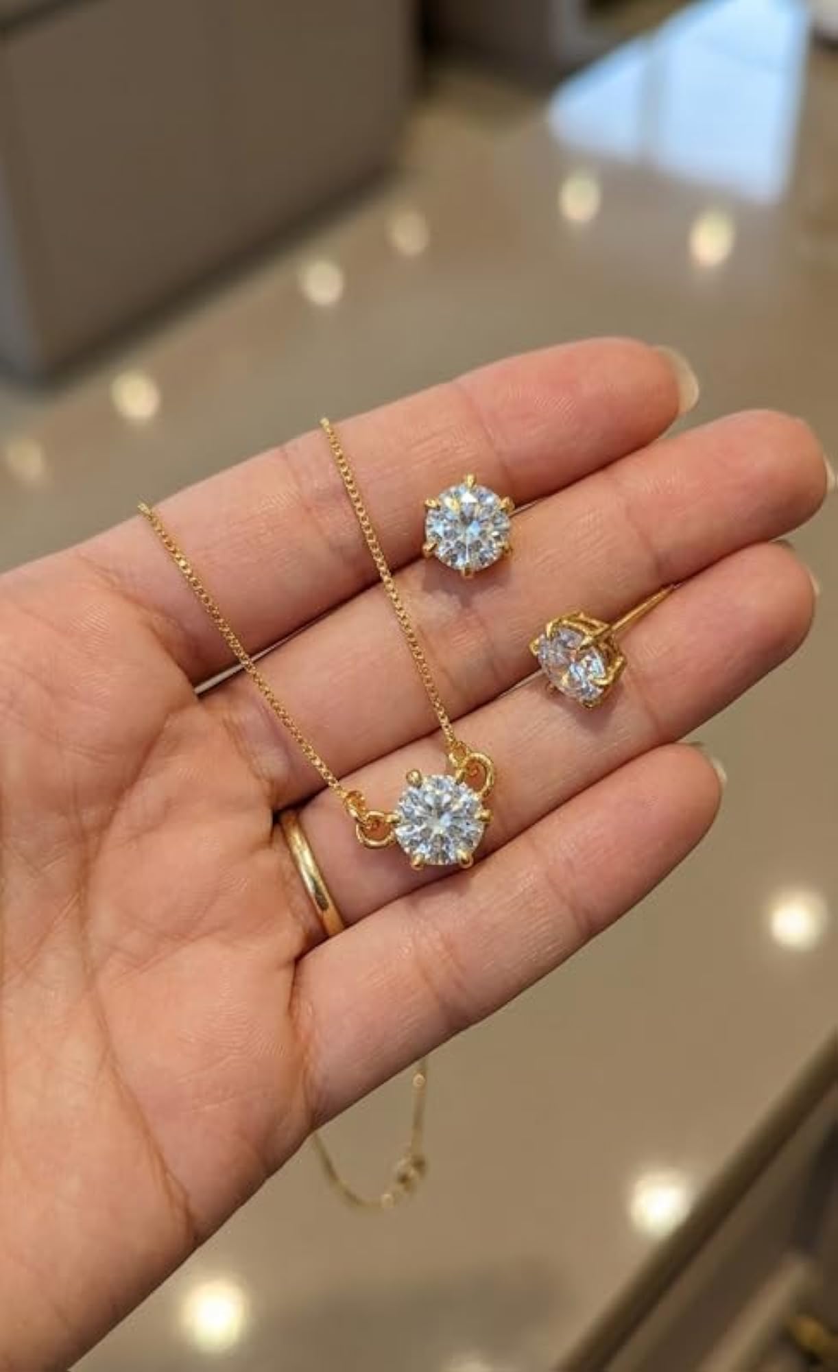 Women's Round Gold Pendant Necklace & Matching Earrings Set