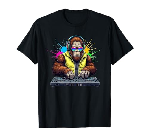 Rainbow Dj Bigfoot Music Funny Bigfoot Casque audio T-Shirt