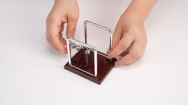 Amazon.com: Sixrun Newton's Cradle, Newton's Cradle Balance