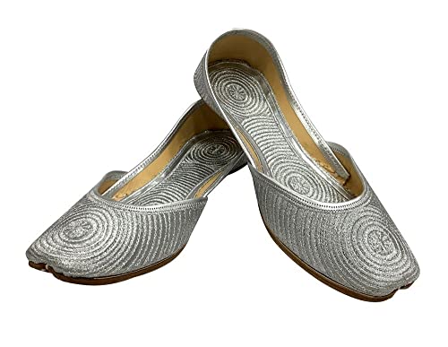 Stop n Style Ladies Silver Zari Work Mojari Punjabi Jutti Handmade Khussa Bridal2