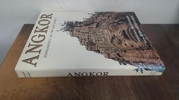 Hardcover Angkor: Monuments of the god-kings Book