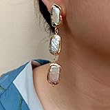 biwa perlen schmuck Unsere Juwelen sind langlebig und bestehen aus hochwertigen Materialien. Dank unserer strengen Qualitätskontrolle können sie jeden Tag getragen werden.