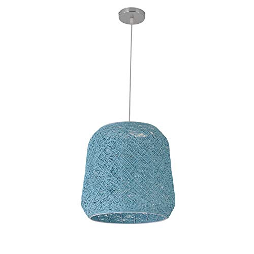 Lanterne plafond bleu en rotin tressé pour créer une ambiance zen et poétique
