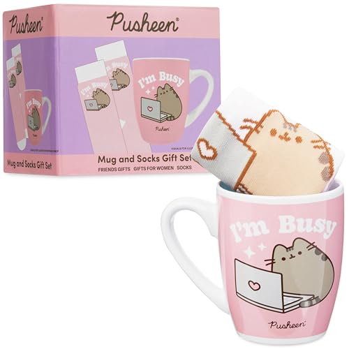 Get Trend Pusheen Socken und Tasse Set Bequeme One Size Strümpfe 35-41 & Keramik Kaffee Tasse 315 ml/11oz Geschenke für Frauen & Teenager (Rosa Pusheen)