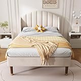 Espace sous le lit accessible et montage simplifié : Avec une hauteur libre de 20 cm sous le sommier, ce lit permet d’insérer facilement des boîtes de rangement ou un robot aspirateur, facilitant l’entretien au quotidien. En raison de la grande taille de ce produit, afin de minimiser les dommages pendant le transport, ce produit sera expédié en 2 colis et peut arriver à des dates différentes