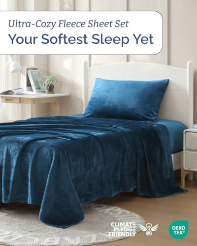 Image of Fleece Sheets Twin XL Size Set - 3-Piece Velvet Flannel Sheet Set - Navy