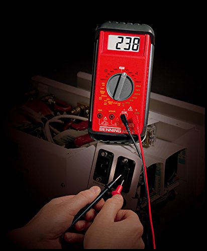 Benning MM 2 Digital-Multimeter mit digitaler Anzeige und Zubehör