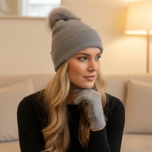 Conjunto de gorro y guantes de invierno para mujer con pompones A2Z 3