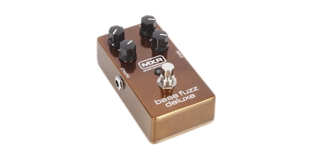Amazon.com: MXR® Bass Fuzz Deluxe : Musical Instruments