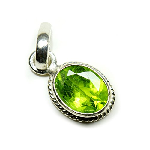 Pendentif en argent 925 avec péridot véritable de 4 carats d'une brillance rare