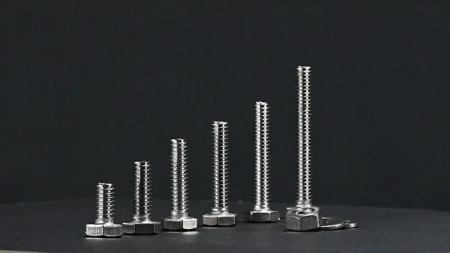 Image of 180 pcs SAE Stainless Steel Nuts and Bolts Assortment Kit, Including 6 Sizes 1 /4-20 Hex Bolts,Flat Washers, Lock Washers. Packaged by Plastic Box, Made by 304 Stainless Steel