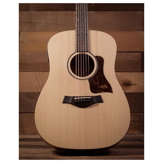 Taylor Big Baby Taylor BBTe Acoustic-electric Guitar - Natural Sitka Spruce