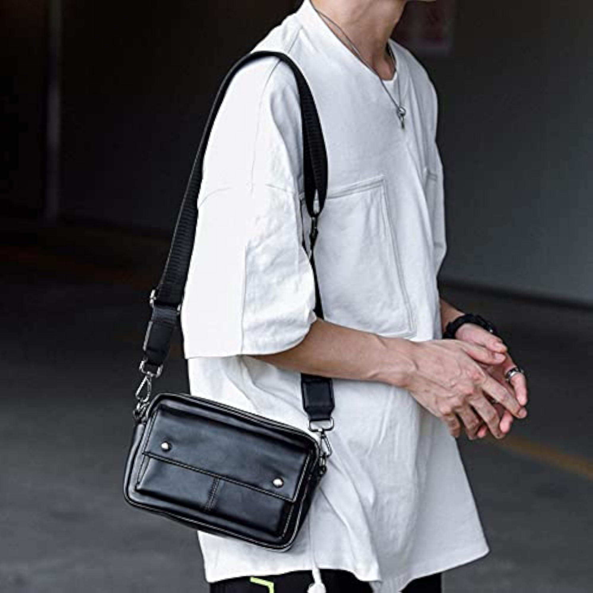 Men's Leather Sports Shoulder Bag