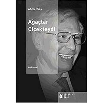 Paperback Agaclar Cicekteydi [Turkish] Book