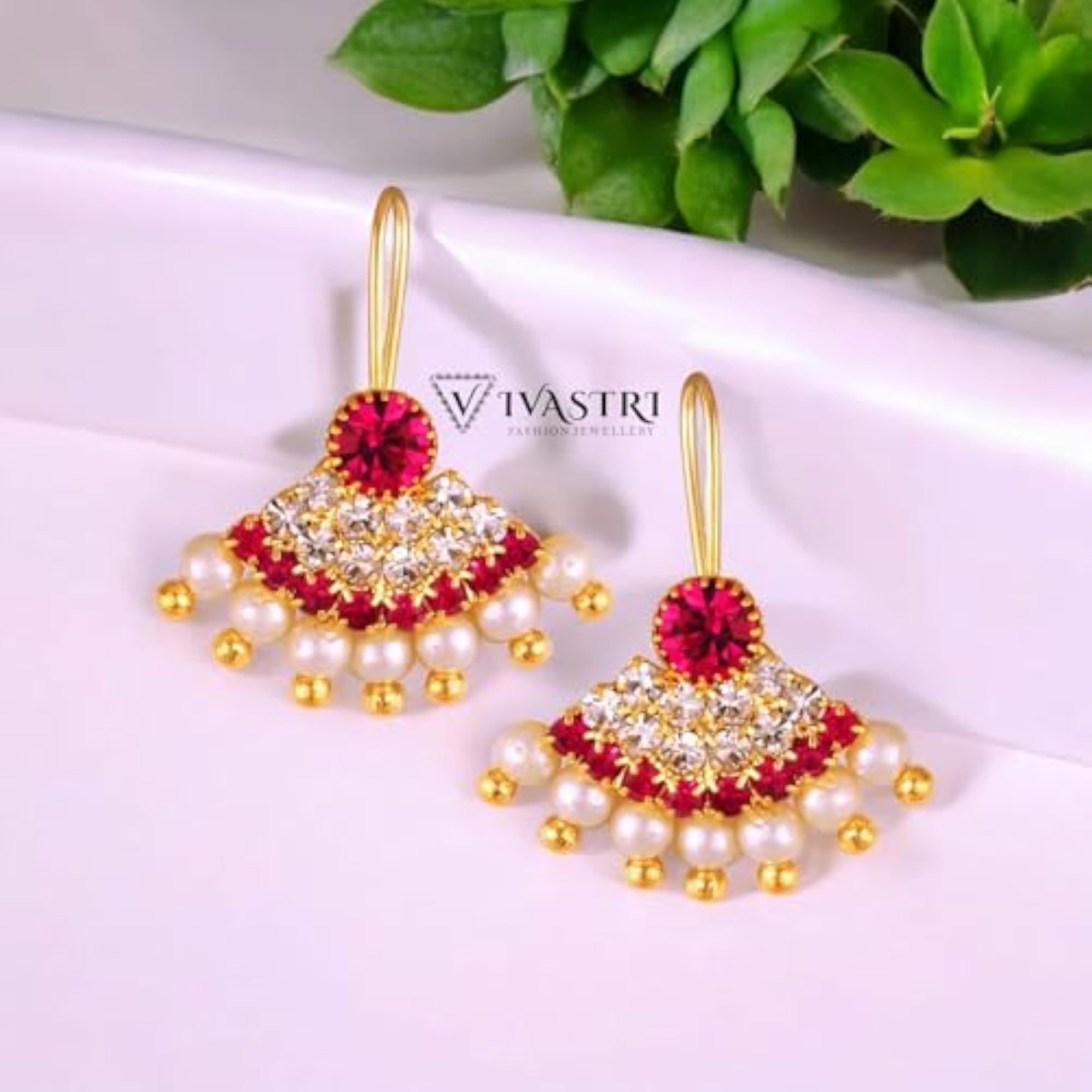 Women's Elegant Shimmering Red Bugadi Earrings