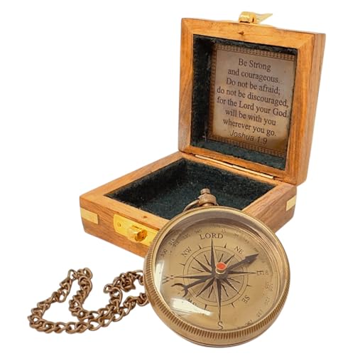 Brújula con caja de madera y grabado religioso miniatura 6