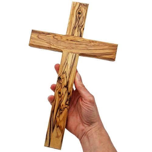 Sia come regalo per il battesimo, croce da parete cristiana, angelo custode per la parete o per tomba, questa croce fatta a mano su Gesù si adatta a qualsiasi casa. Perfetto per icone ortodosse, decorazioni religiose o come croce per il soggiorno. Un regalo spirituale per cresima, comunione o figlioccio. Adatto anche come croce cattolica per altare domestico, croce per bambini battesimo o regalo per escursionisti. Facile da montare grazie al supporto a parete predisposto, un elegante simbolo di fede.