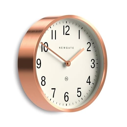 NEWGATE® Master Edwards Wall Clock - Metal Clock - Analog Wall Clock - Mid-Century Clock - Kitchen Wall Clocks - Round Wall Clock - Easy to Read - British Design (Copper)