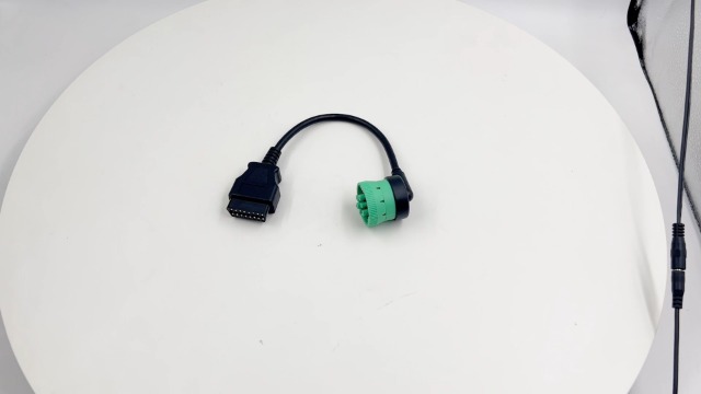Duy Phan/A1139-9/ Diesel Laptops Universal J1939 9 Pin Splitter Cable