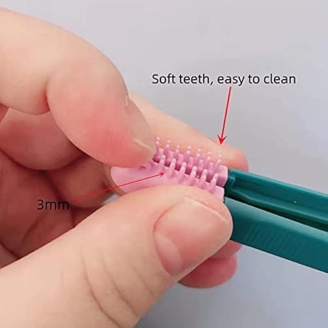 Cat Grooming Brush - Pet Eye and Acne Cleaner, Tear Stain Remover Comb for Small Dogs and Cats-hZPMmjYt