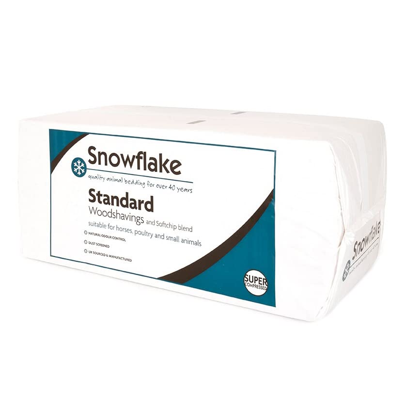 Snowflake Standard Shavings Horse Bedding Bale 15Kg