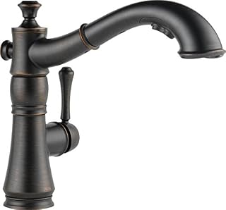 Delta Faucet Cassidy Single-Handle Kitchen Sink Faucet with Pull Out Sprayer and Magnetic