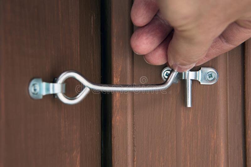 srt1221 hook 2 pack 4 inch privacy hook and eye latch solid thick stainless steel silver finish sturdy lock suitable for barn doors screened door sliding doors bathrooms windows mounting with screws