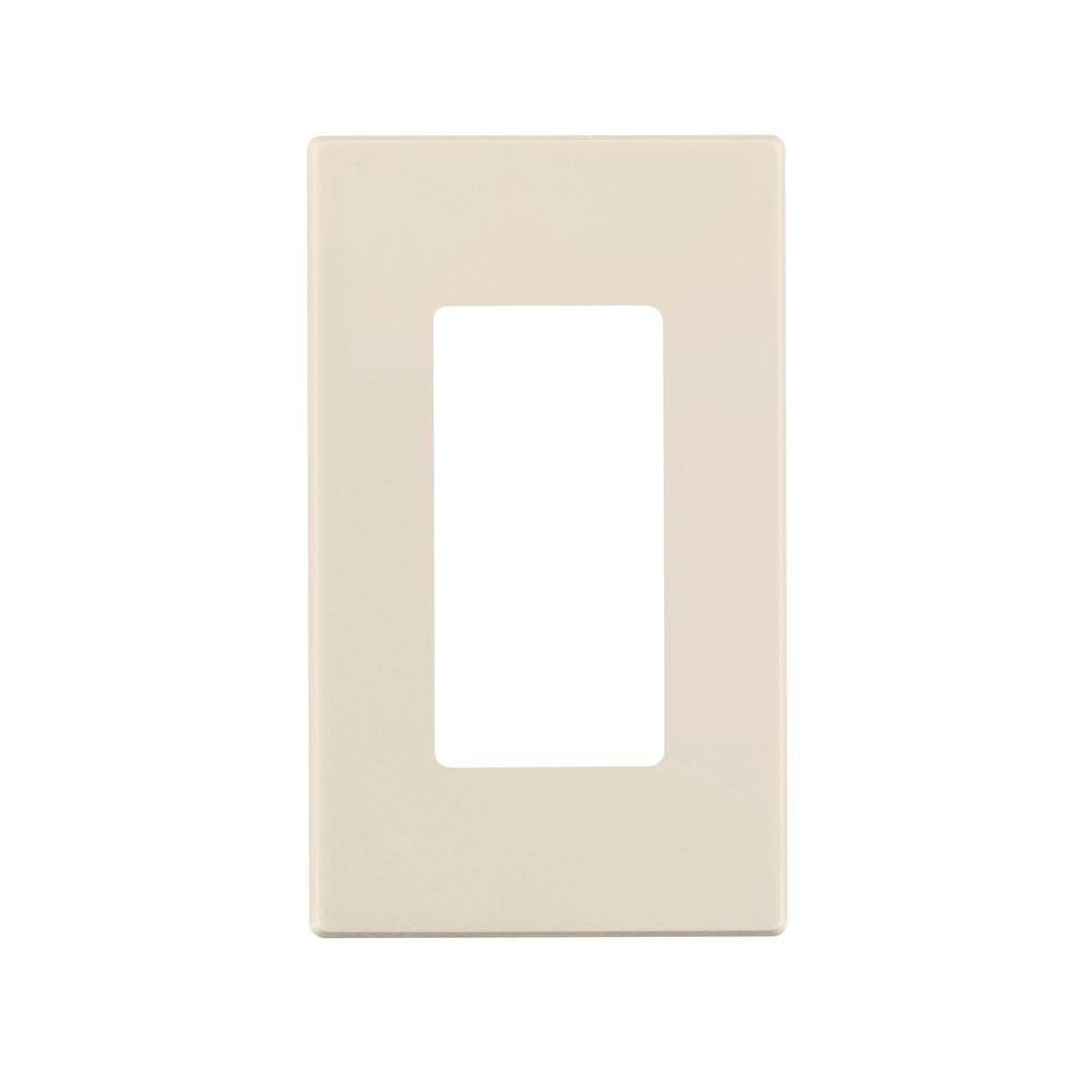Evita tornillos a la vista con la placa de pared Leviton Decora Plus R78-80301-00T color almendra 2