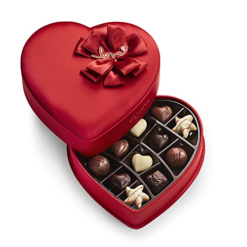 Godiva Chocolatier Valentineâs Fabric Heart Assorted Chocolate Gift Box, 14-Ct.