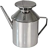 Hecha en acero inoxidable. Space Home - Aceitera Cásica - Acero Inoxidable - 500 ml - Plata
