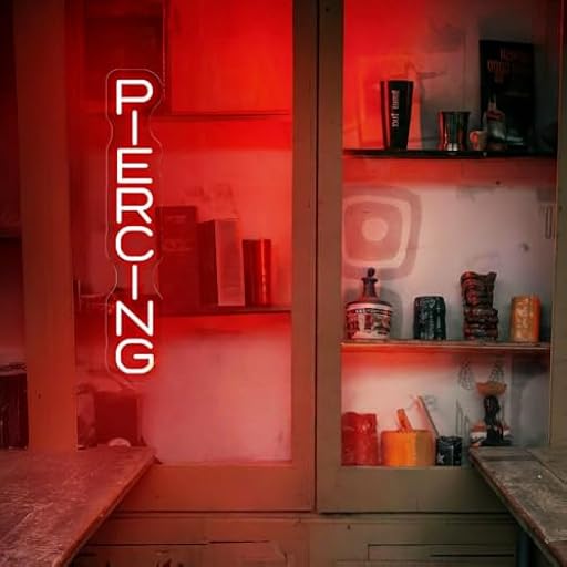 Letrero LED para piercing, piercing de oreja, accesorios de tatuaje, decoración de pared | Ya disponible en tu tienda friki favorita! En mundofriki.es!