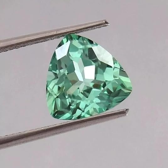 10.5 Ct Natural Green Sapphire Loose Gemstone for Jewelry Making Trillion Cut Gemstone for Jewelry Gift for Women