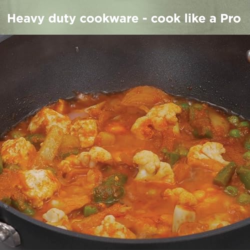 Image of Hawkins Futura Pro 2.5 Litre Deep-Fry Pan, Nonstick Kadhai with Stainless Steel Handles and Stainless Steel Lid, Balck (PNK25S)