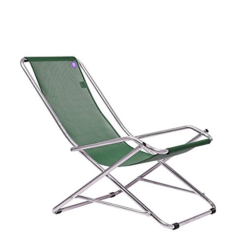 COMODA E VERSATILE - Dondolina è la poltrona basculante progettata per assecondare i movimenti di chi ospita. È leggerissima da spostare, nonché facile da chiudere e trasportare in ogni luogo. Progettata sia per un uso domestico che contract, ha nella pulizia delle linee la sua grande forza, infatti viene scelta laddove il minimalismo cerchi soluzioni dall’estetica curata, comode ed ergonomicamente corrette.
