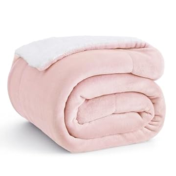 Bedsure Sherpa Fleece Throw Blanket - Thick and Warm, Fluffy Microfiber & Solid Soft Blankets for Bed and Couch Throw/Single Size, Pink, 130x150cm