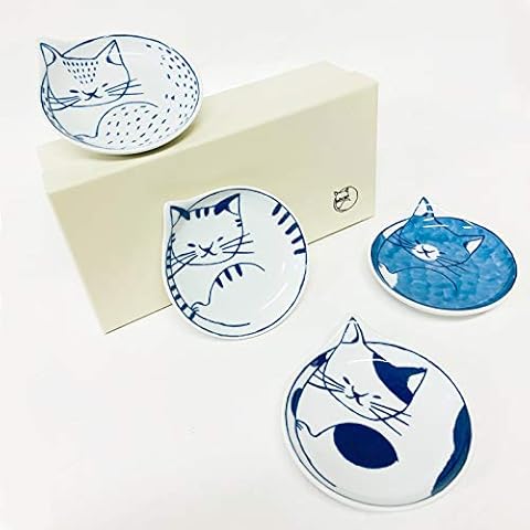 GOTOUCHI Appetizer Cat Plate Sets HASAMIYAKI 6.7-Inch Porcelain Dinnerware, Traditional Japanese Cute Cat Design Tableware, Dinner Plate Serving Side Dishes Dessert Salad Sushi Fruit Bread, Set of 4 Cover